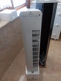 Ventilatore a torre con ionizzatore