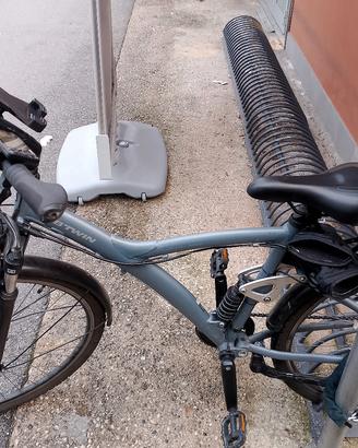 bicicletta elettrica 