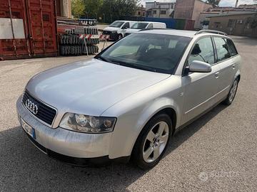 AUDI A4 1.9 TDI/130 CV cat Avant senza lavoro da