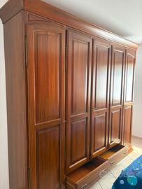 Armadio guardaroba classico in legno
