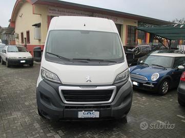 Peugeot Boxer 2.2 HDI 130 CV 3 Posti