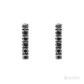 Orecchini Tennis in Oro Bianco con Diamanti Neri
