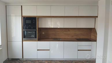 CUCINE NUOVE SU MISURA