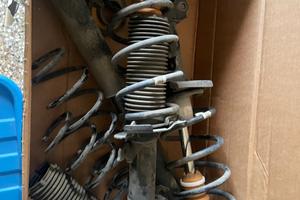 Assetto originale Ford fiesta 2018