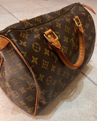 Speedy louis vuitton