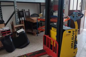 Transpallet elevatore elettrico