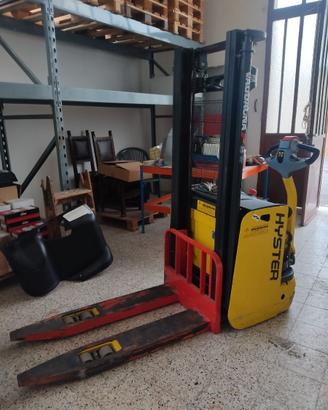 Transpallet elevatore elettrico