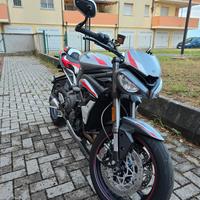 Triumph Street Triple RS 765 2021