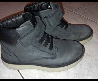 Scarponcini Geox taglia 28 usato