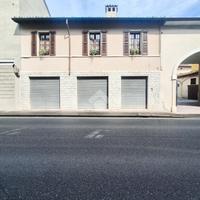 NEGOZIO A PONTEVICO