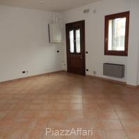 UFFICIO AL PIANO TERRA