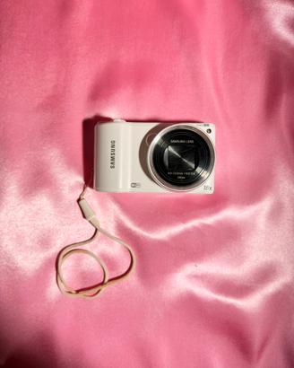 Samsung WB250F bianca