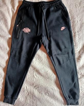 Pantalone Nike Tech Central Cee 