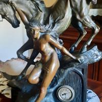 scultura amazzone e cavallo