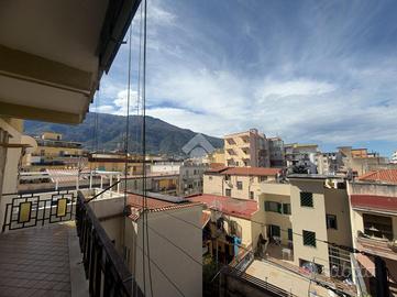 4 LOCALI A CASTELLAMMARE DI STABIA