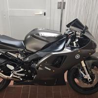 Yamaha YZF R1 - 2000