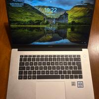 HUAWEI MateBook D15