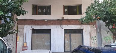 Acireale centro, bottega mq. 70, categ. C/1