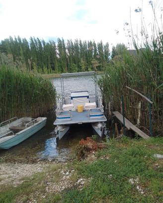 battello elettrico per lago
