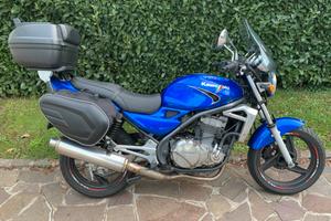 Kawasaki ER 5 500 - 2005