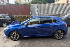 Renault Megane Mégane Plug-in Hybrid E-TECH 160 R.