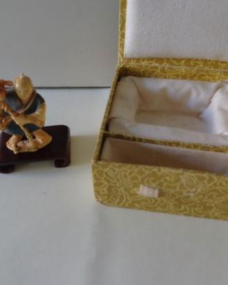 NETSUKE con scatola – originale giapponese