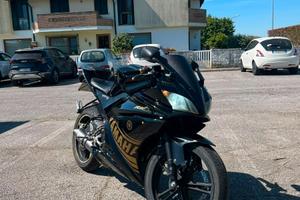 Yamaha yzf r125