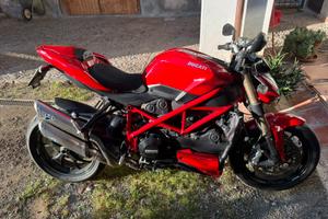 Ducati streetfighter 848