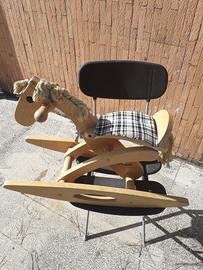 Cavallino a dondolo vintage