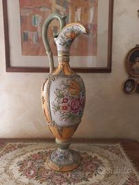 Anfora in maiolica stile neoclassico