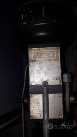 Trapano a colonna da tavolo