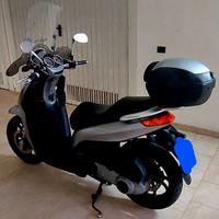 Piaggio Carnaby 300i.e sport 