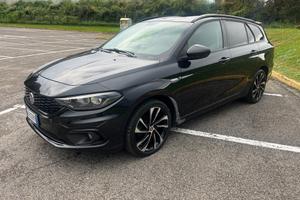 Fiat Tipo 1.6 Mjt S&S SW Lounge