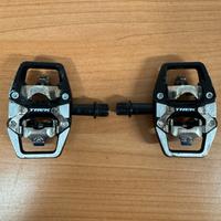 Pedali con attacco rapido TREK
