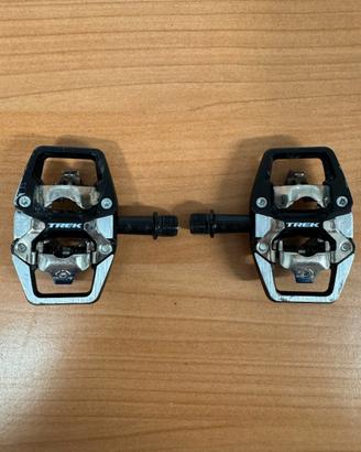 Pedali con attacco rapido TREK