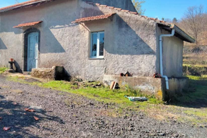 Rustico con terreno a Montargano di Mascali