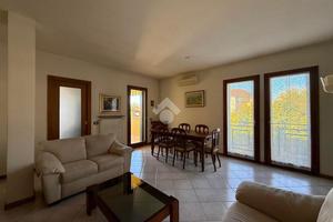 3 LOCALI A BREDA DI PIAVE