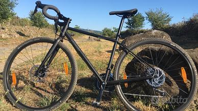 Bicicletta Gravel Specialized Sequoia - Misura 52