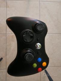Xbox 360 slim+4 joystick+28 videogiochi