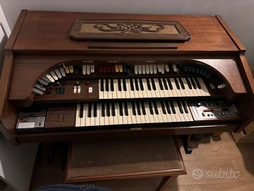 Organo vintage Farfisa 257R