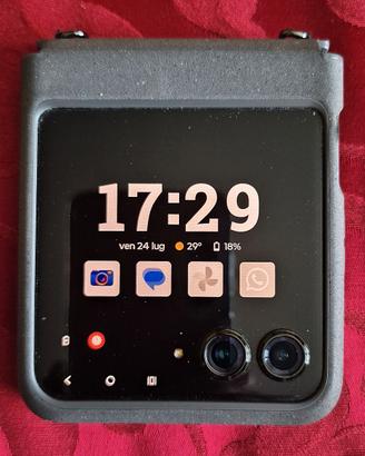 Motorola Razr 50