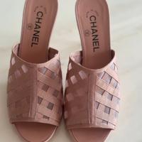 Sandalo Chanel, numero 38