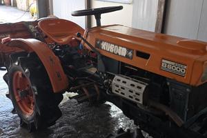 Kubota B6000