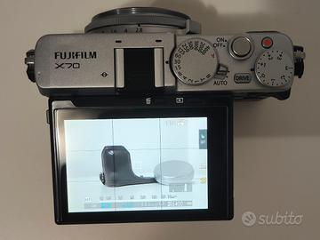 Fujifilm X70
