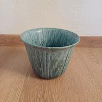 portavaso azzurro Andlovitz per Ceramica Laveno