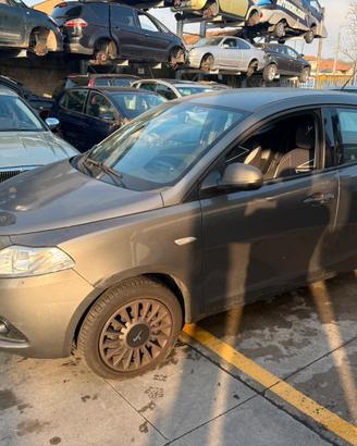 LANCIA YPSILON solo ricambi 169A4000 6.000km
