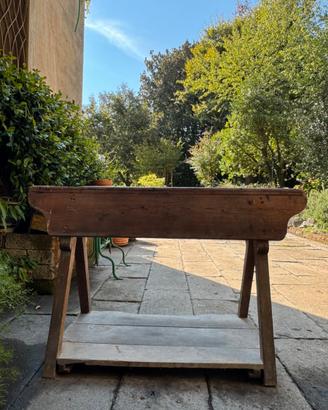 Porta Selle in legno massello- pezzo artigianale