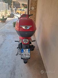 Aprilia scarabeo