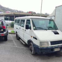 IVECO turbo daily 2.5 35 . 10 1990 ASI 9 posti c