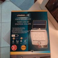 Luce solare ricaricabile